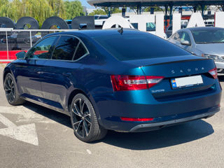 Skoda Superb foto 5