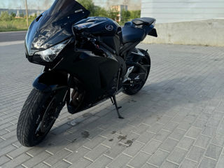 Honda CBR 1000RR foto 3