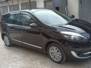 Renault Grand Scenic foto 7