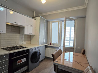 Apartament cu 1 cameră, 47 m², Centru, Chișinău foto 3