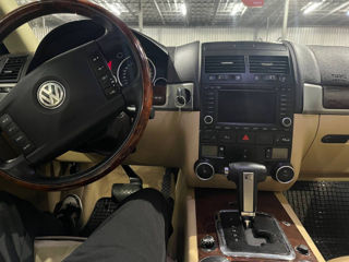 Volkswagen Touareg foto 6