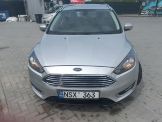 Ford Focus foto 2