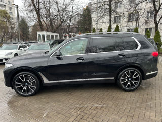 BMW X7 foto 3