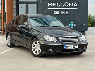 Mercedes C-Class foto 3