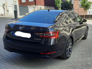 Skoda Superb foto 6