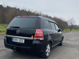 Opel Zafira foto 5