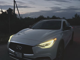 Infiniti QX30 foto 6