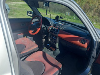 Nissan Micra foto 5