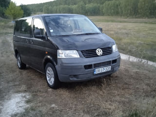 Volkswagen T5 foto 3