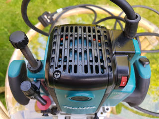 Makita RP2301FC фрезер 2100W . 9000-22000 оборотов в мин. Made in Japan. foto 5