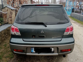 Mitsubishi Outlander foto 5