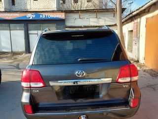 Toyota Land Cruiser foto 2