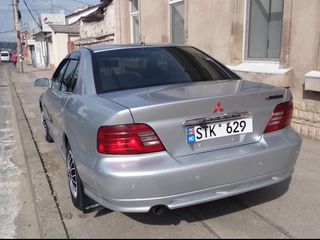 Mitsubishi Galant foto 8