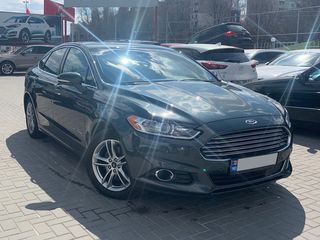 Ford Fusion foto 5