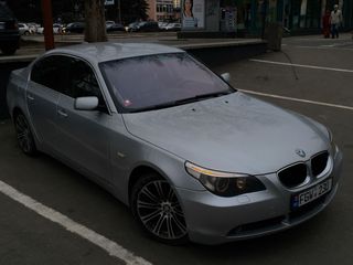 BMW 5 Series foto 5