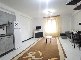 Apartament cu 2 camere, 90 m², Centru, Chișinău foto 2