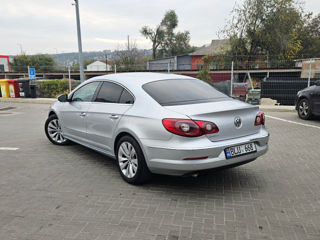 Volkswagen Passat CC foto 4