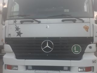 Mercedes Actros foto 1