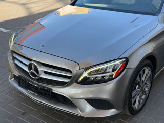 Mercedes C-Class foto 15