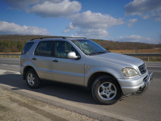 Mercedes M-Class foto 3