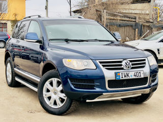 Volkswagen Touareg foto 3