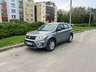 Suzuki Vitara foto 1