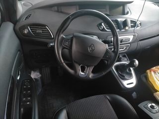 Renault Grand Scenic foto 5