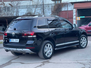 Volkswagen Touareg foto 5