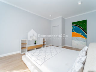 Apartament cu 2 camere, 76 m², Centru, Chișinău foto 2