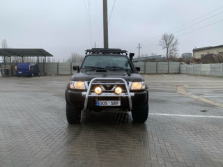 Nissan Patrol foto 6