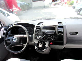 Volkswagen Transporter T5 foto 9