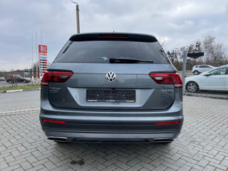 Volkswagen Tiguan foto 4