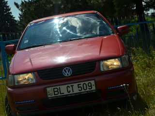 Volkswagen Polo foto 2