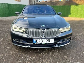 BMW 7 Series foto 3