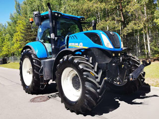 New Holland T7.230