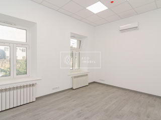 Chirie, Centru, spațiu comercial, 125 m.p, 3600 € foto 2