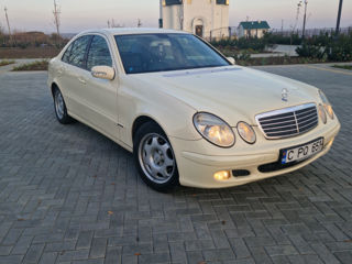 Mercedes E-Class