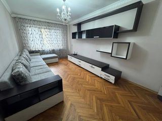 Apartament cu 2 camere, 53 m², Buiucani, Chișinău foto 2