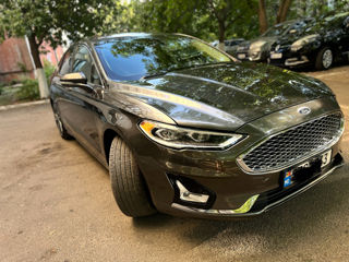 Ford Fusion foto 4