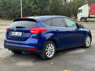 Ford Focus foto 6