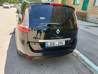 Renault Grand Scenic foto 3