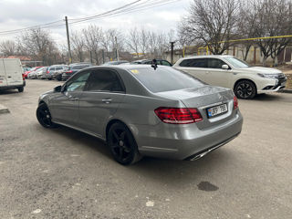 Mercedes E-Class foto 5