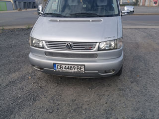 Volkswagen Multivan foto 8