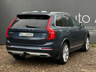 Volvo XC90 foto 6