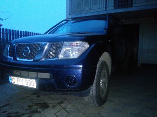 Nissan Navara foto 2