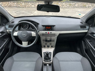 Opel Astra foto 10