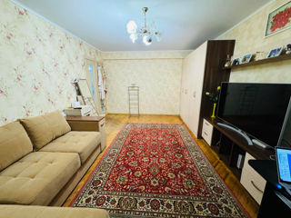 Apartament cu 2 camere, 65 m², Râșcani, Chișinău foto 2