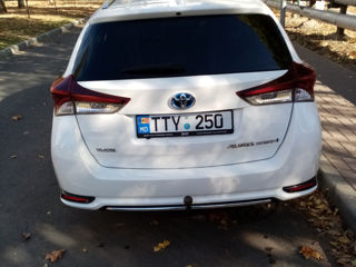 Toyota Auris foto 8