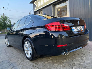 BMW 5 Series foto 5