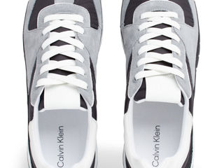 Calvin Klein foto 5